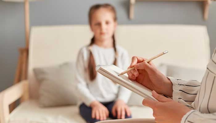 بهبود رابطه والدین و کودک